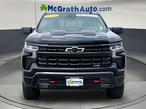 Used 2024 Chevrolet Silverado 1500 LT Trail Boss w/ Convenience Package II AWD/4WD image 2