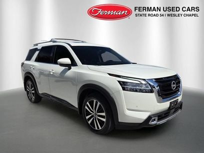 Used 2024 Nissan Pathfinder Platinum