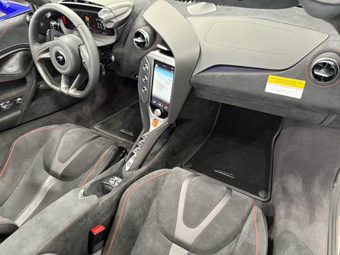 New 2025 McLaren 750S Spider image 21