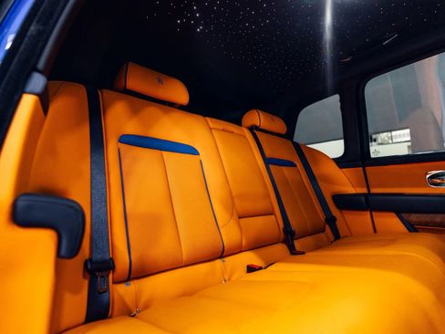 Used 2021 Rolls-Royce Cullinan image 21