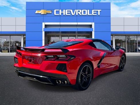 Certified 2021 Chevrolet Corvette Stingray Premium Cpe w/ Z51 Performance Package RWD image 4