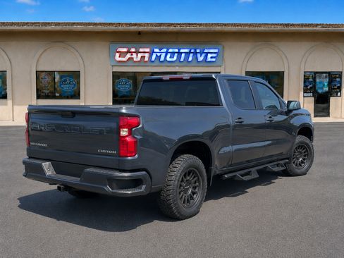 Used 2019 Chevrolet Silverado 1500 Custom w/ Custom Value Package RWD image 16