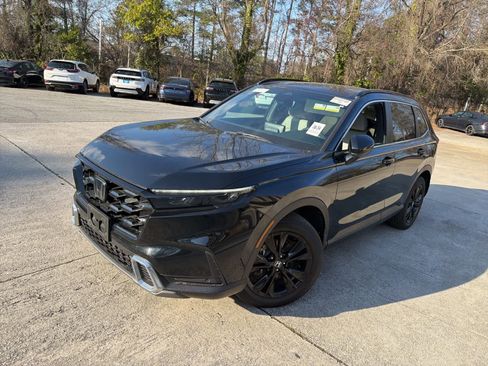 Used 2023 Honda CR-V Sport Touring image 4