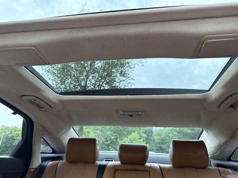Used 2014 Jaguar XJ L Portfolio AWD/4WD image 27