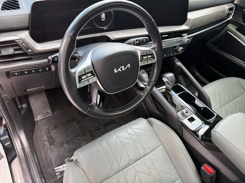 Used 2023 Kia Telluride SX Prestige X-Pro AWD/4WD image 4