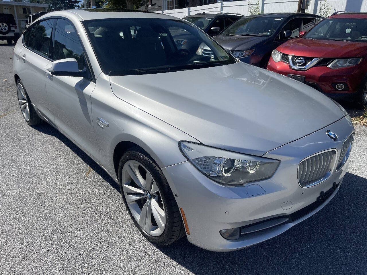 Used 2012 BMW 550i Gran Turismo xDrive AWD/4WD image 3