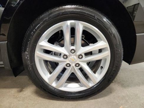 Used 2018 Chevrolet Equinox Premier AWD/4WD image 27