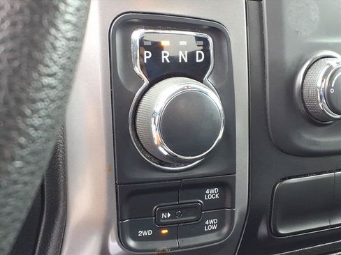 Used 2024 RAM 1500 Classic SLT AWD/4WD image 6