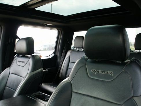 Used 2018 Ford F150 Raptor w/ Equipment Group 801A Mid image 19