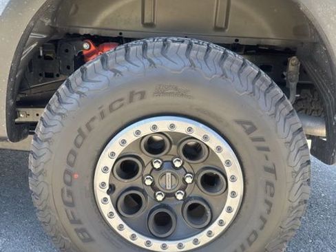 Used 2025 Ford F150 Raptor AWD/4WD image 9