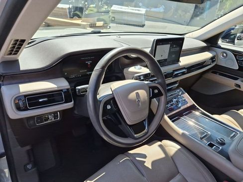 Used 2020 Lincoln Aviator Reserve w/ Equipment Group 202A AWD/4WD image 10