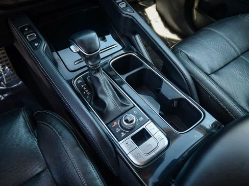 Used 2021 Kia Telluride SX w/ Nightfall Edition Package AWD/4WD image 20