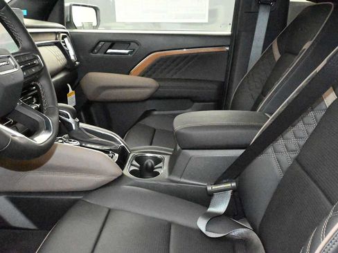 New 2026 GMC Canyon Denali AWD/4WD image 22
