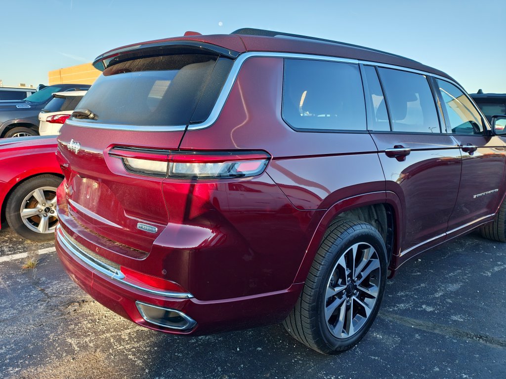 Used 2022 Jeep Grand Cherokee L Overland AWD/4WD image 3