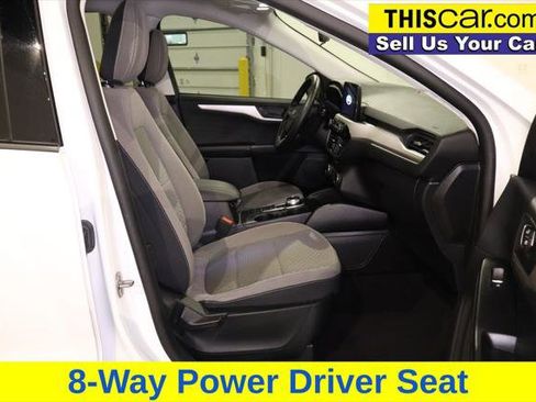 Used 2022 Ford Escape SE w/ SE Sport Appearance Package FWD image 28