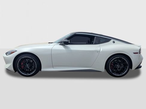New 2027 Nissan Z Performance RWD image 2