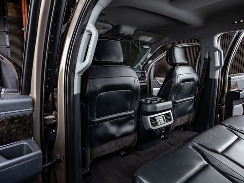 Used 2023 Ford F450 Lariat w/ Lariat Ultimate Package image 34