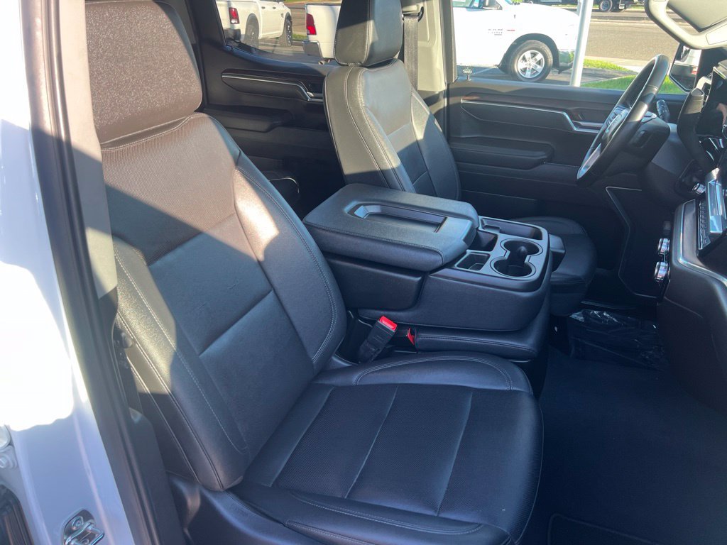 Used 2025 GMC Sierra 1500 SLT AWD/4WD image 33