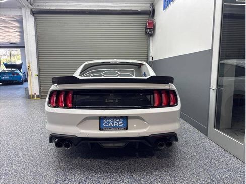 Used 2019 Ford Mustang GT w/ Equipment Group 301A RWD image 4