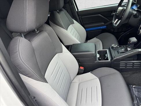 Certified 2025 Toyota Tacoma TRD Sport AWD/4WD image 19