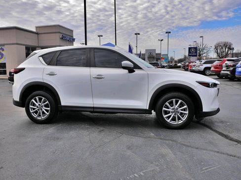 Used 2023 MAZDA CX-5 AWD 2.5 S w/ Preferred Package image 4