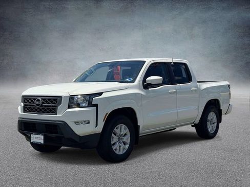 Used 2022 Nissan Frontier SV RWD image 5