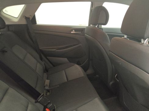 Used 2017 Hyundai Tucson Sport FWD image 19