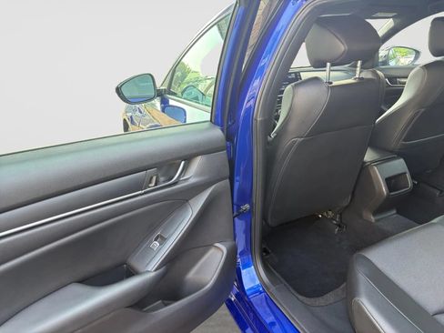 Used 2022 Honda Accord Sport image 14