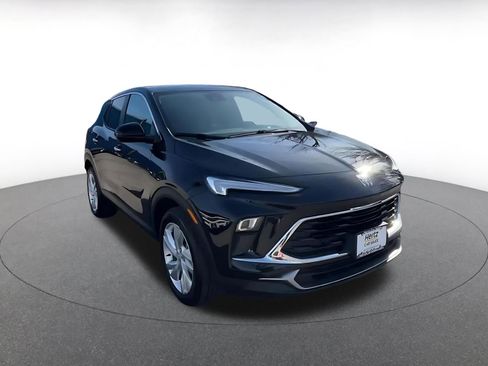 Used 2025 Buick Encore GX Preferred image 3