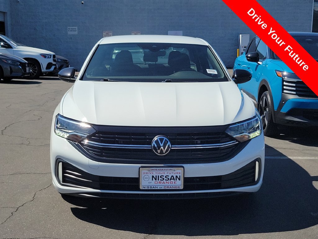 Used 2024 Volkswagen Jetta Sport FWD image 27