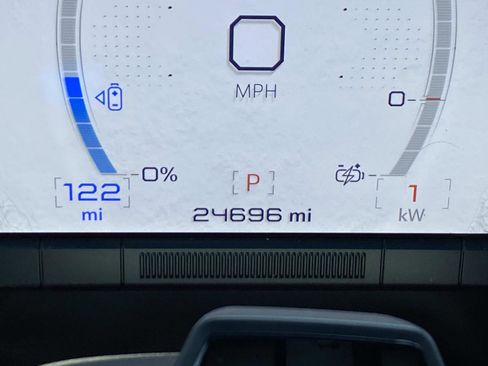 Used 2025 GMC Hummer EV 3X AWD/4WD image 32