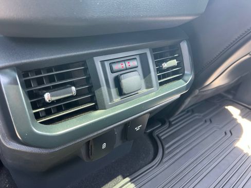 Used 2024 Ford F150 Raptor AWD/4WD image 42