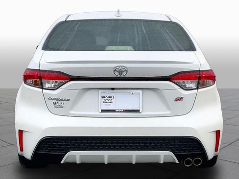 Used 2020 Toyota Corolla SE FWD image 5