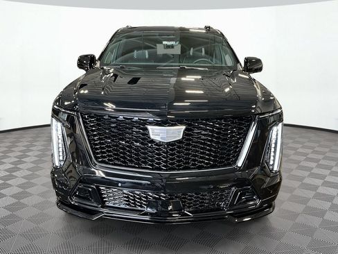 New 2026 Cadillac Escalade V w/ LPO, ONYX Package AWD/4WD image 2