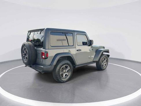 Used 2018 Jeep Wrangler Sport AWD/4WD image 8