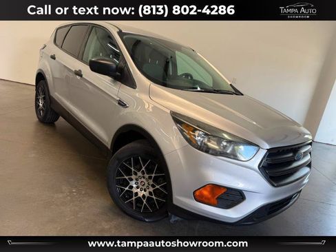 Used 2018 Ford Escape S FWD image 1