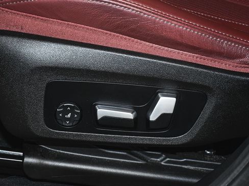 Used 2023 BMW X4 xDrive30i w/ M Sport Package AWD/4WD image 57