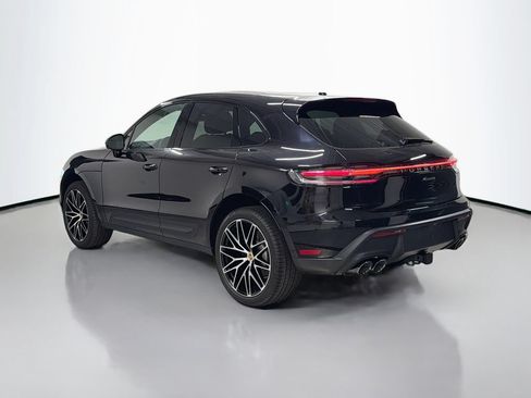 New 2026 Porsche Macan AWD/4WD image 3