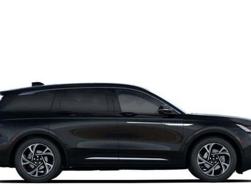 Used 2026 Lincoln Nautilus Premier w/ Equipment Group 102A AWD/4WD image 27