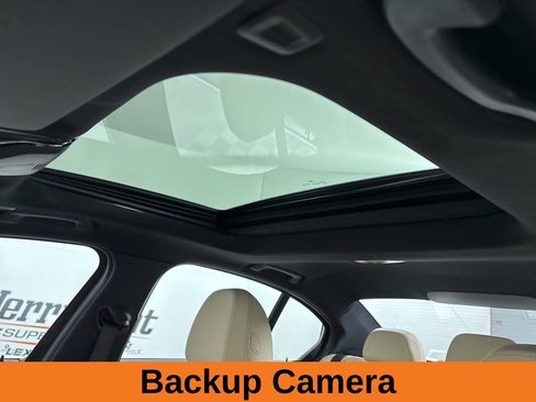 Used 2025 BMW 330i Sedan image 10