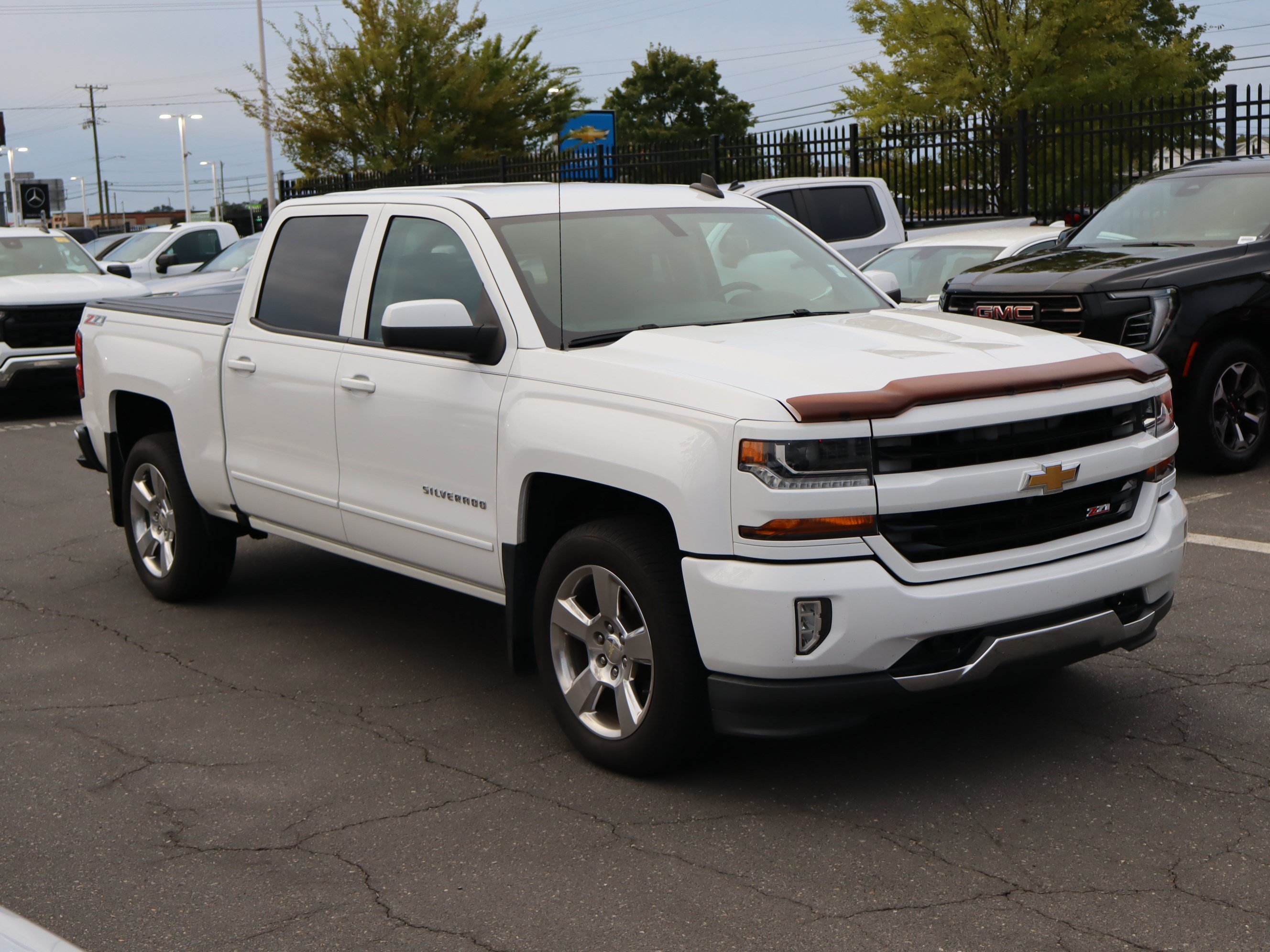 Used 2016 Chevrolet Silverado 1500 LT w/ All Star Edition AWD/4WD image 2
