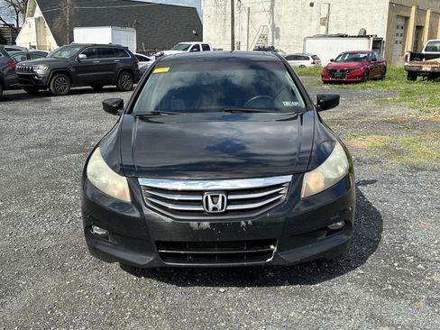 Used 2011 Honda Accord EX-L image 3