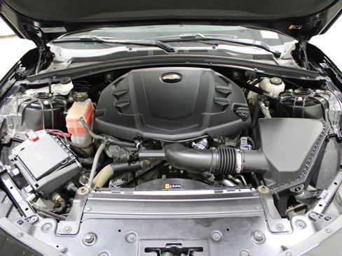 Used 2024 Chevrolet Camaro LT image 41