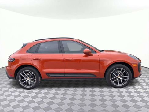 Used 2023 Porsche Macan AWD/4WD image 2