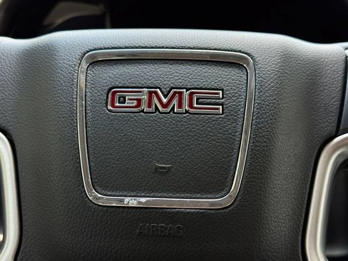 Used 2020 GMC Yukon SLT AWD/4WD image 18