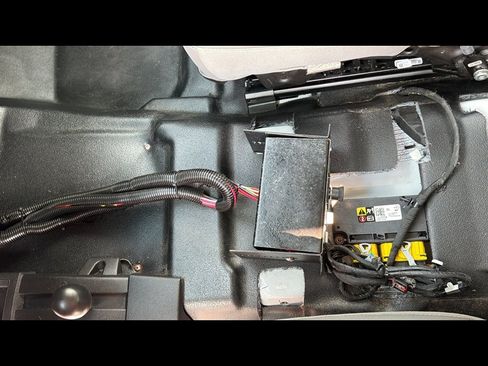 Used 2019 Chevrolet Silverado 2500 W/T AWD/4WD image 21