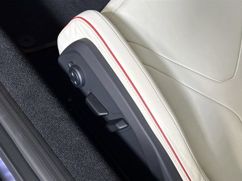 Used 2026 Lamborghini Revuelto AWD/4WD image 19