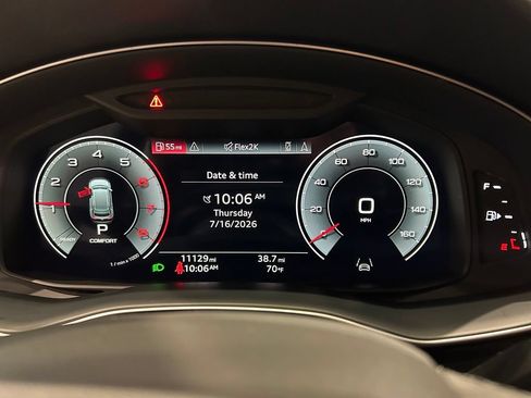 Used 2022 Audi Q8 Premium Plus AWD/4WD image 19