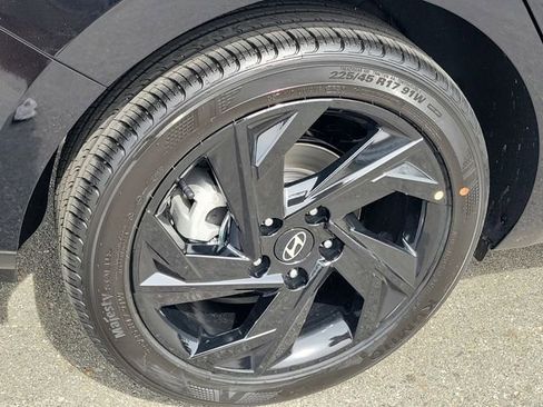 New 2026 Hyundai Elantra Sport image 23