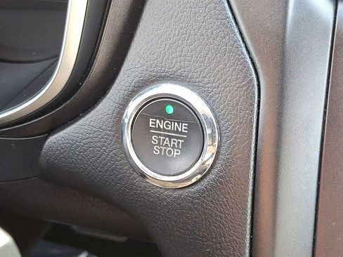 Used 2018 Ford Fusion Titanium image 25